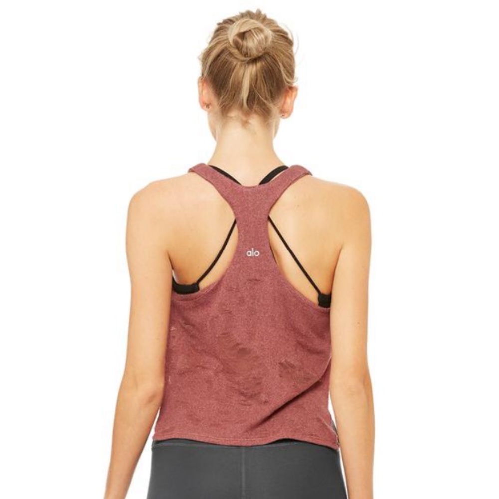alo yoga // distressed cropped tank top